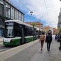 Montagfrüh: Die neue Flexity-Bim fährt durch Graz – aber wieder „nur“ zu Ausbildungszwecken für Lenkerinnen und Lenker