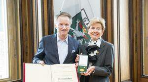 Seit 51 Jahren miteinander verheiratet: Helga und Jochen Pildner-Steinburg