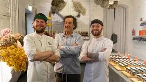 Johann Schmuck, Ossi Held (Van den Berg) und Terra-Küchenchef Max Grandtner