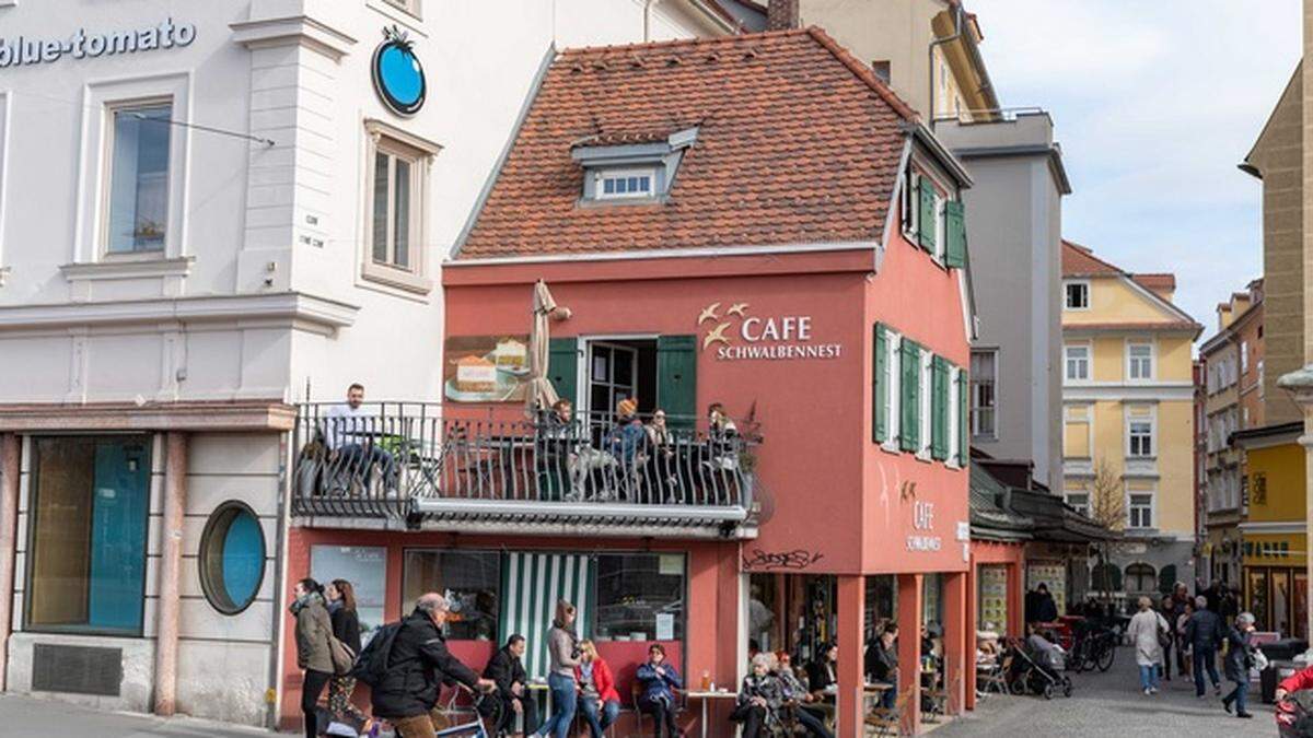Das Café an der Ecke Franziskanerplatz/Obere Neutorgasse