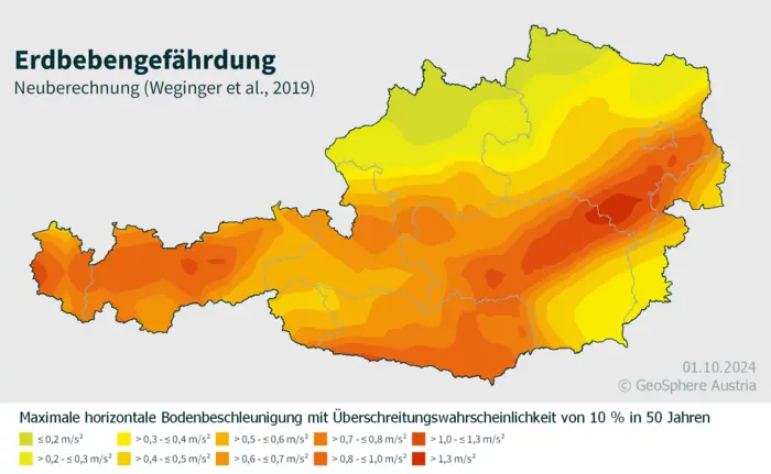 Eine Kartre zeigt in unterschiedlichen Farben die Erdbebengefahr in Österreich. Die Murz-Mürz-Furche hebt sich ab. Auch Gebiete in Tirol und Vorarlberg sind besonders dunkel.