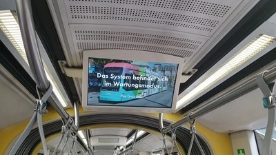 Eine mittlerweile bekannte Botschaft in den Grazer Straßenbahnen: „Das System befindet sich im Wartungsmodus“
