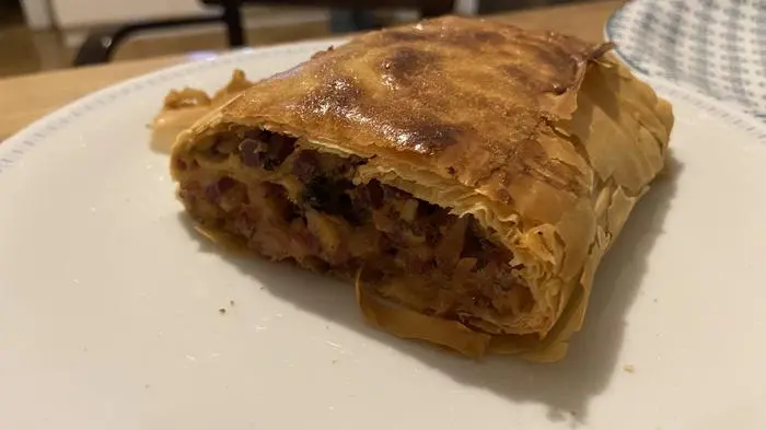 Schinkenstrudel aus dem hillside, zuhause aufgewärmt