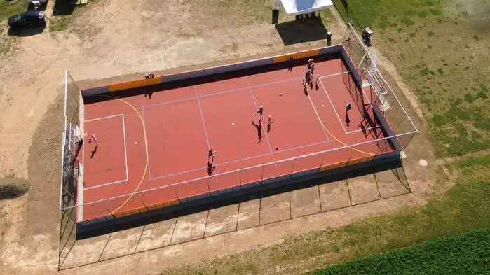 Die neue Multisportanlage spielt viele, wenn nicht alle Stückeln