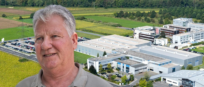 Fotomontage: Bürgermeister Karl Mayrhold und die Zentrale von PIA Automation Austria in Raaba-Grambach