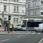 Am Glacis, Ecke Maiffredygasse, ist es erst am Dienstag zu einem Unfall gekommen. Ein Pkw touchierte eine Bim