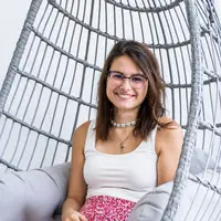 Saskia Palla ist im Hauptberuf diplomierte Krankenschwester
