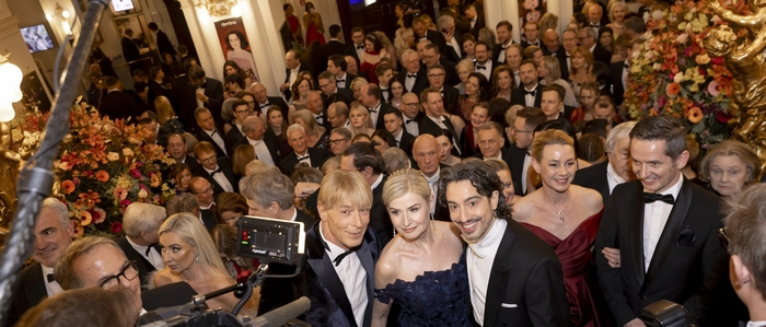 Stau auf der Feststiege, wenn Dominic und Sonja Heinzl und Stefano Bernardin im Rampenlicht stehen