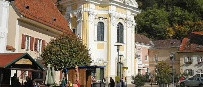 Ehrenhausen an der südsteirischen Weinstraße sorgt für Gesprächsstoff