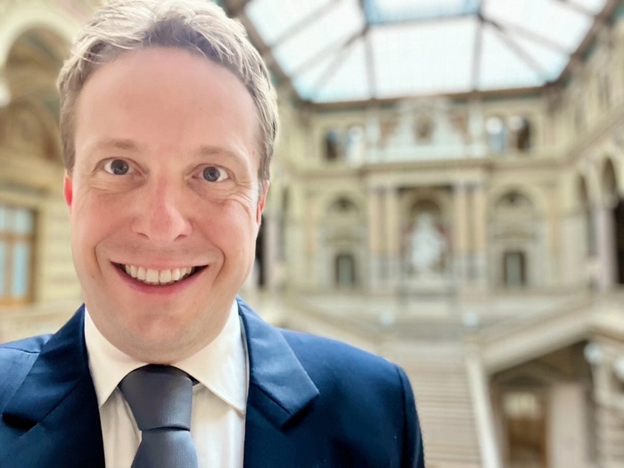 Der Wiener Anwalt Sebastian Krumpel vertrat den Sohn des Hauskäufers erfolgreich 