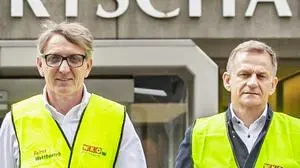 „So geht man einfach nicht mit Kammergeldern um“, sagt Hermann Talowski (rechts): Jetzt hat er Wirtschaftskammer-Präsident Josef Herk bei der Staatsanwaltschaft angezeigt 