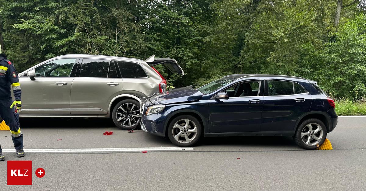 Zwei-Pkw-krachten-in-Gamlinger-Kurve-bei-Gleisdorf-aufeinander