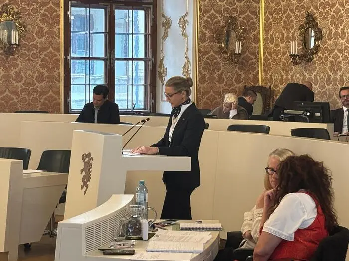 Eva Maria Kroismayr-Baier (FPÖ) unterstrich, dass es sehr wohl Einsparungen gebe