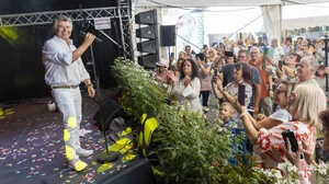 Andy Borg war Donnerstag einer der Stars beim Sommerfest in der Seniorenresidenz Steinkellner in Leoben
