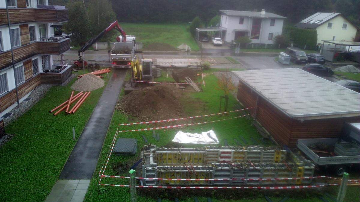 Die Bauarbeiten zur Überflutungsabsicherung im Bereich Bergmanngasse 40 bis 46 in Trofaiach sind voll im Gange