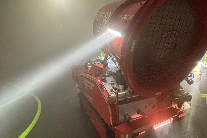 Der Bereichsfeuerwehrverband Leoben kooperierte bei der Grundausbildung mit der Montanuniversität Leoben, welche das Zentrum am Berg betreibt, und dem ÖBFV.