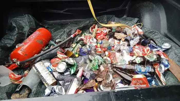 Das ist das Ergebnis eines „Müllspaziergangs“ beim Schichtturm in Eisenerz