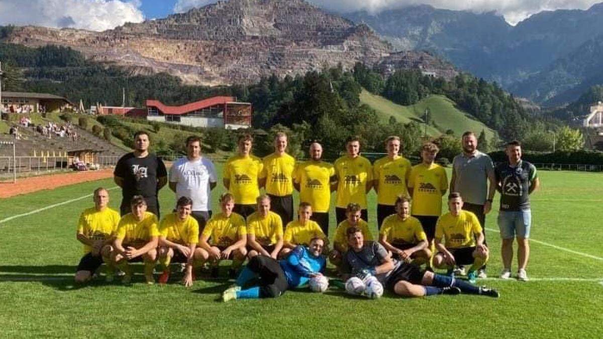 SV Kupferschaubergwerk Radmer und WSV Eisenerz sind als Spielgemeinschaft in der 1. Klasse Ennstal vertreten