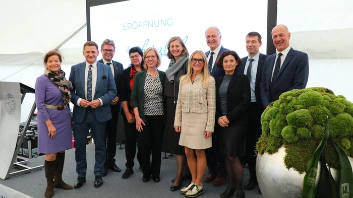 Großen Bahnhof gab es bei der Eröffnung des neuen Forschungszentrums für Wasserstoff und Kohlenstoff der Montanuniversität Leoben Donnerstagnachmittag in Leoben-Leitendorf