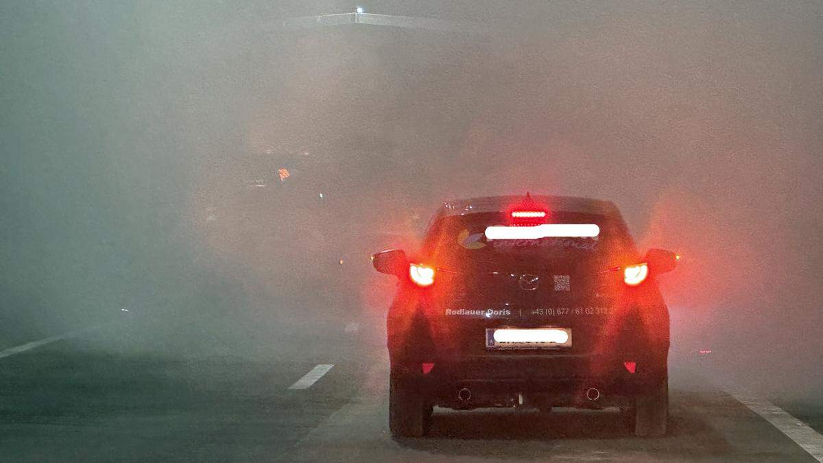 Brand im Straßentunnel – eine Herausforderung, die bei einem Forschungsprojekt im Zentrum am Berg die Teilnehmer forderte