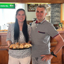 Silke und Harald Forstner betreiben seit 1. Juni das ehemalige Marampa-Pub beim Busbahnhof in Eisenerz als 8790er-Pub