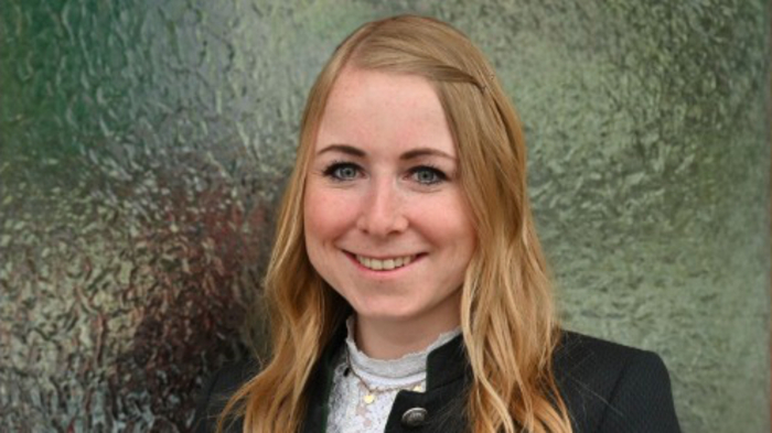 Nicole Einwallner, Vizebürgermeisterin von Wald am Schoberpass, legt ihre Funktion zurück und geht in die Babypause