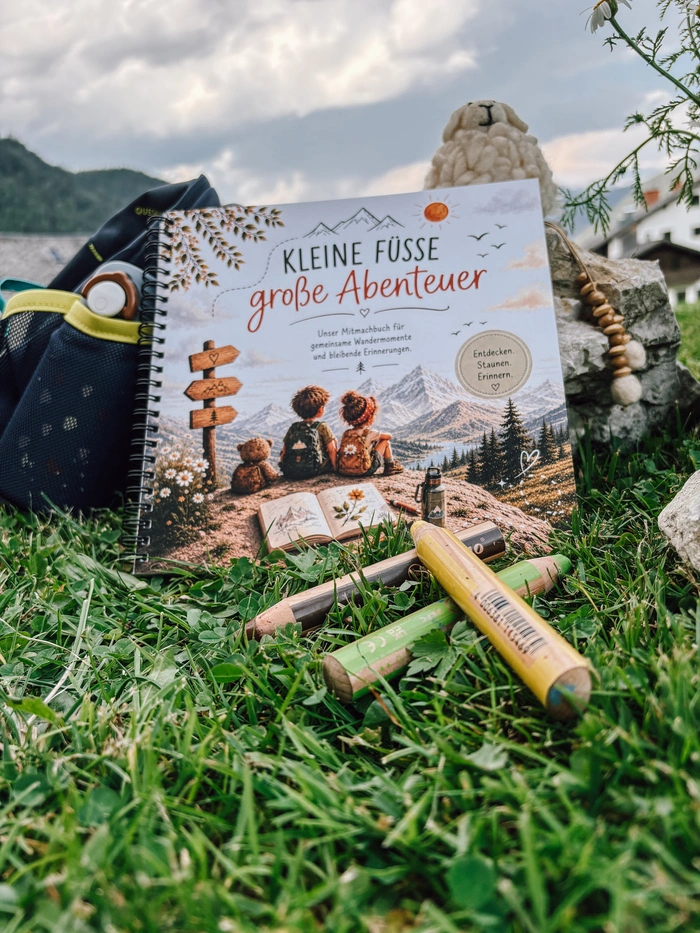 Das Familienwanderbuch bietet Platz für Erinnerungen an 20 Wanderungen