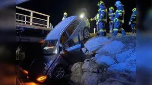 Die Florianis an der Unfallstelle