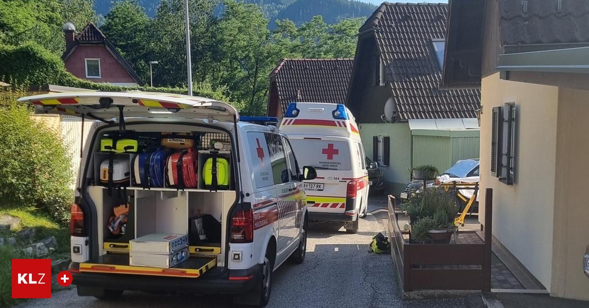 Bruck-Mit-den-Fingern-die-in-Bandschleifmaschine-geraten