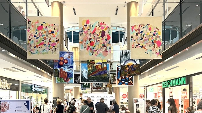 Die Ausstellung im ece