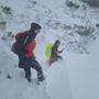 Der Schnee liegt teilweise hüfthoch, der Wind ist eisig