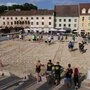 Ende Juni wird am Hauptplatz wieder jede Menge Sand aufgeschüttet