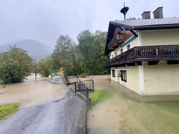 In der Rasing trat die Salza über die Ufer