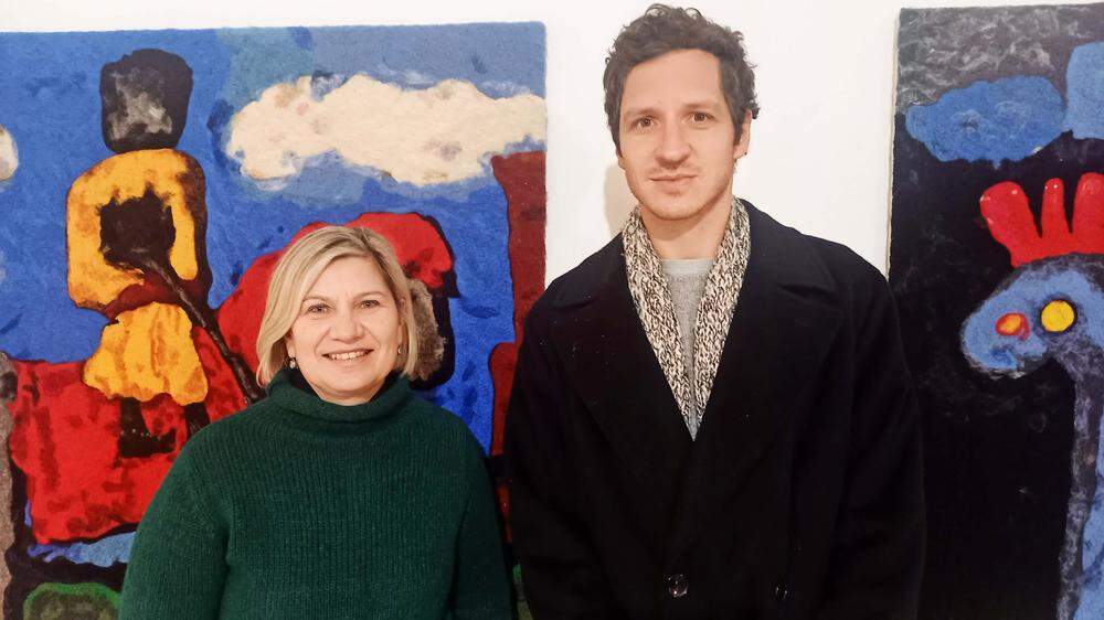 Sebastian Supanz mit Kunsthaus-Geschäftsführerin Ursula Horvath
