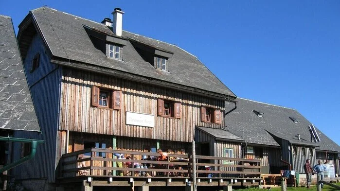 Die Spendenaktion für den Ersatzbau der Neubergerhütte ist in vollem Gange