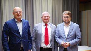 Von links: Josef Harb (ÖGK), Bürgermeister Christian Sander, SPÖ-Klubobmann Hannes Schwarz
