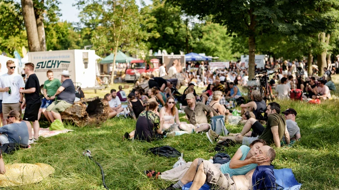 Es war für jeden etwas dabei: Hüpfburgen, Kinderschminken und Animation für die Kleinen, Livebands bis spät in den Abend hinein für die Großen – Toria, „Grodaus!“, Fesh, Wrong Generation, Poor Man‘s Revenge, Honahlei und Lovehead.
