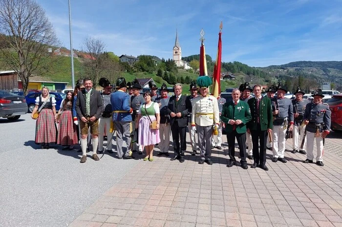 In der Steiermark sorgen 388 Musikvereine mit insgesamt 18.500 Musikerinnen und Musiker bei verschiedensten Anlässen für den guten Ton. Ein Drittel der Kosten für Instrumente, Bekleidung oder den Betrieb von Musikheimen tragen Land und Gemeinden, zwei Drittel müssen jedoch die Vereine selbst aufbringen.
