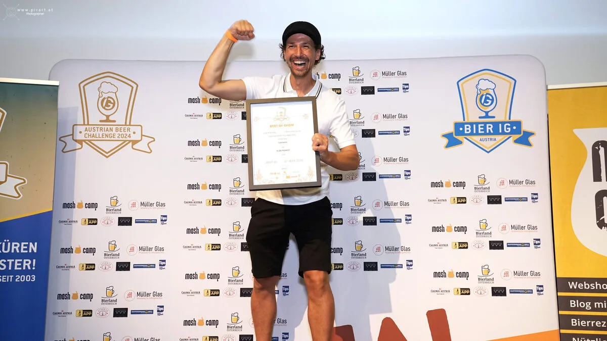 Florian Javernik, stolzer Preisträger bei der Staatsmeisterschaft der Biere