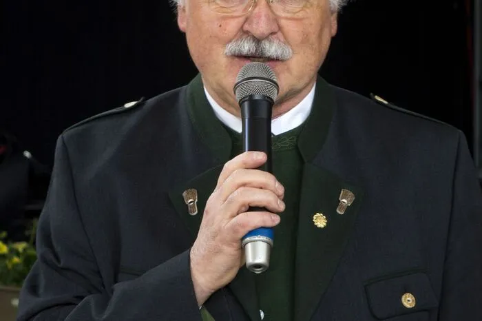 Mit den Worten „Wenn es am schönsten ist, dann mache den Schritt zurück“ leitete Obmann Balthasar Kendlbacher einen Generationenwechsel ein.