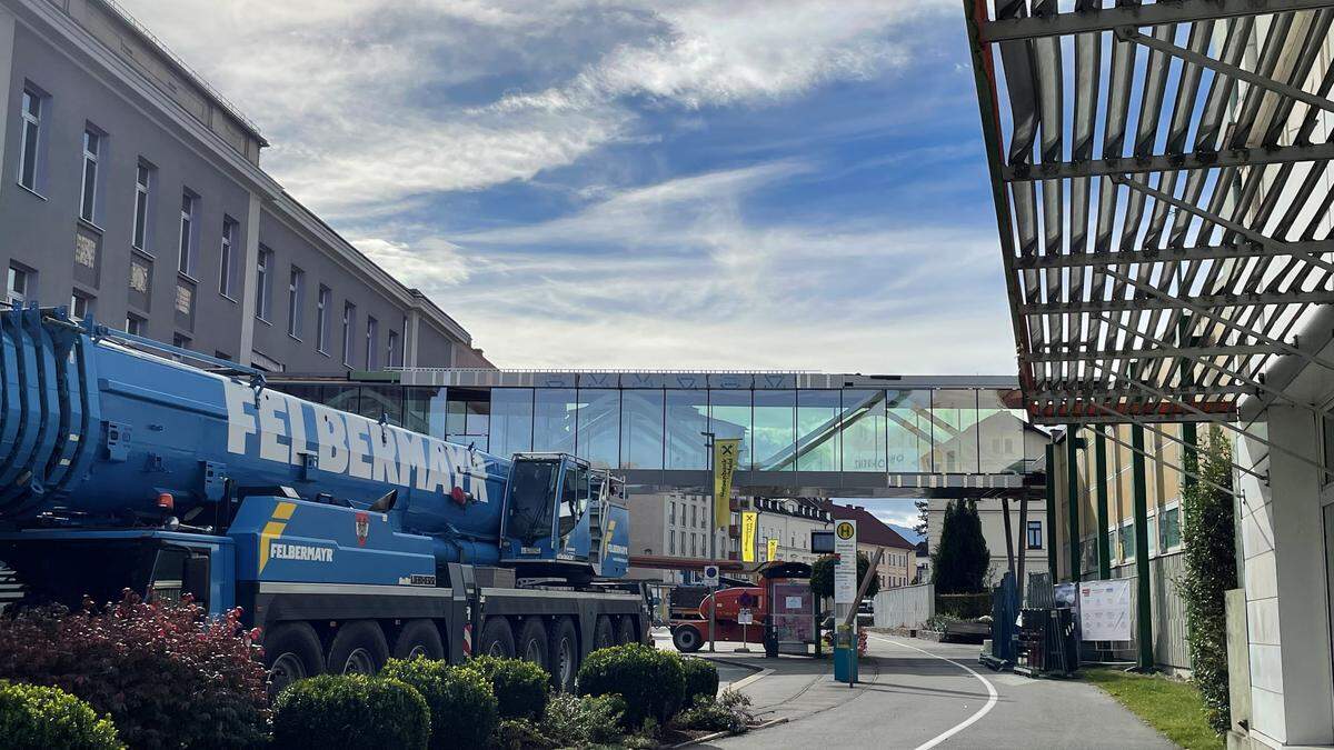 Neue Brücke in Knittelfeld | Die groben Arbeiten sind bald beendet – danach geht es ans „Innenleben“ der Brücke