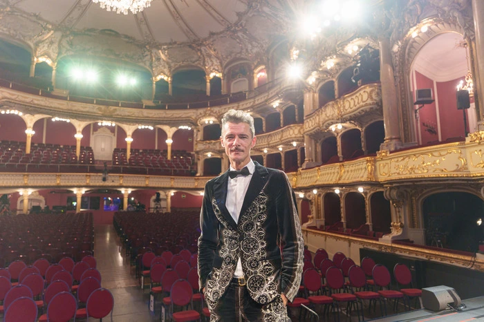 Auf dem Programm standen Volksmusik und Klassik ebenso wie Jazz und Flamenco, Blues und Tango, die Improvisationskunst des Herbert Pixner Projekts im Zusammenspiel mit der orchestralen Farbenpracht der Grazer Philharmoniker.