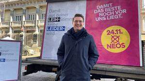 Niko Swatek rollt noch eine Mini-Plakatwelle aus