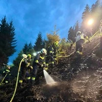 Die Brandstelle lag auf rund 1250 Meter Seehöhe