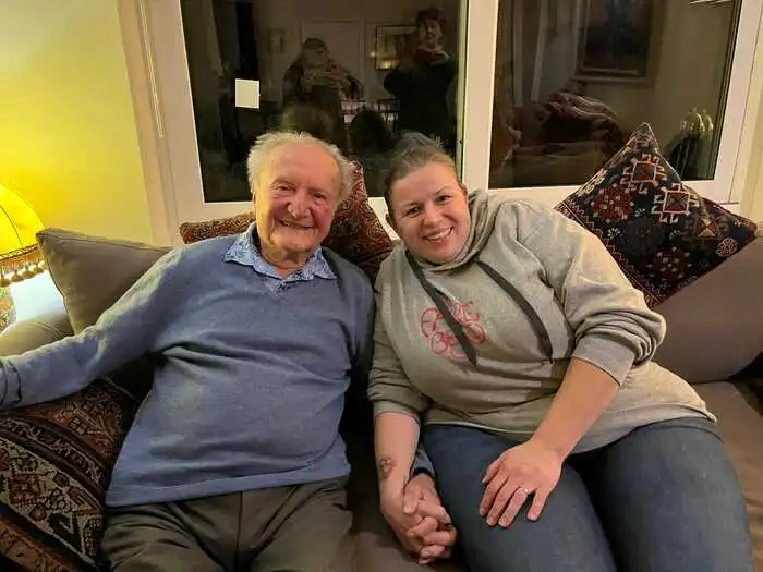 Kinderkardiologe Jaroslav Stark mit Ulrike Posch, die er mit nur acht Monaten am Herzen operiert hat: „Man kann nicht beschreiben, wie sich das angefühlt hat“