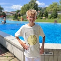 Couragiert: David Höfler (11) rettete seinem Cousin bei einem Badeunfall im Hartberger Freibad (“Herz“) das Leben
