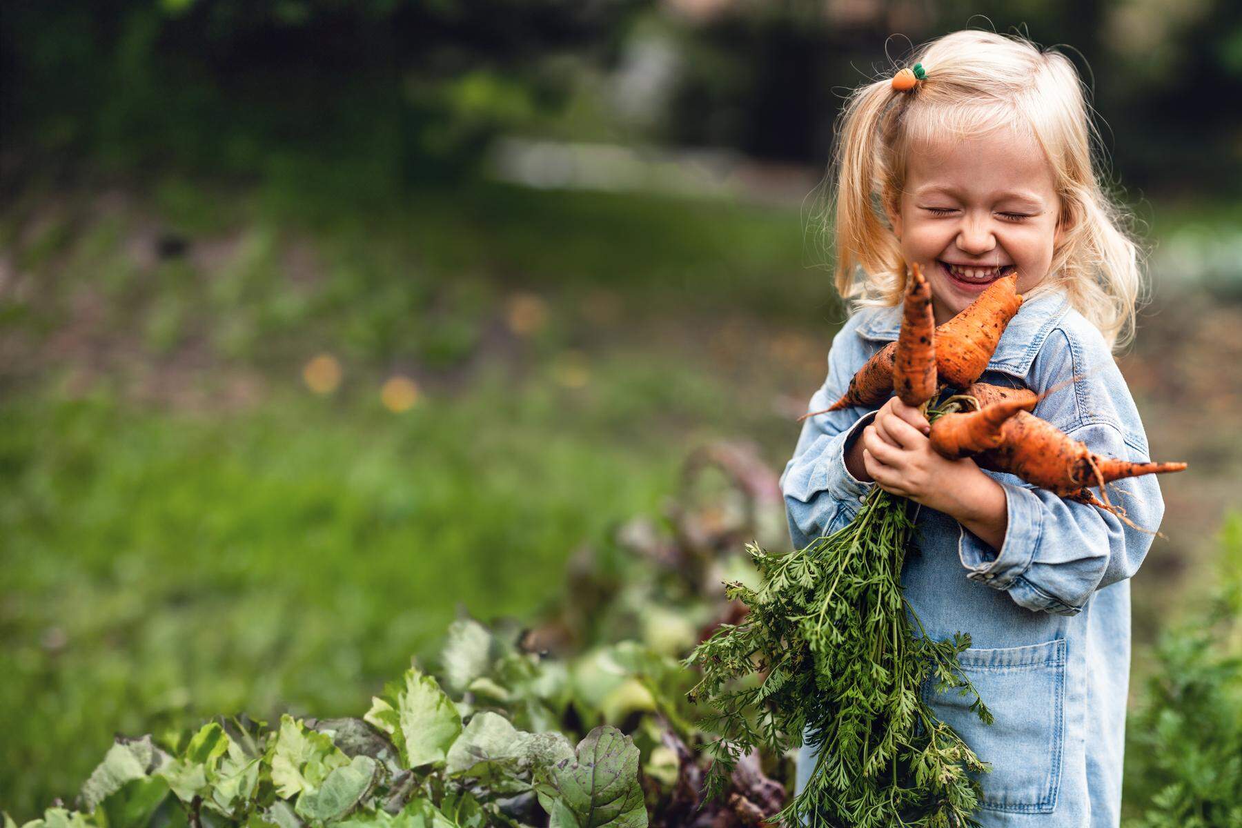 Kinder-Gartenbücher für Ostern: Lesestoff für kleine Gärtnerinnen und Gärtner