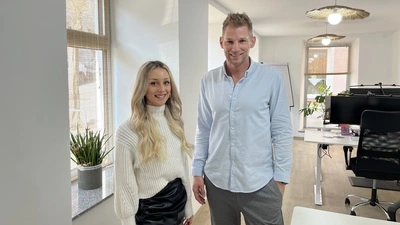 Julia Leitgeb und Manuel Kleinböck sorgen bei ihren Kunden für den perfekten Auftritt in den sozialen Medien. Nun steht der Auszug aus dem Büro in der Hartberger Herrengasse bevor