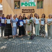 Elf Absolventinnen und Absolventen brachte der Diplomlehrgang zum Naturheilkundepraktiker im Pöllauer Tal hervor