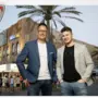 In den sozialen Medien wird am 1. April oft mithilfe von KI gescherzt. Hier: „Excalibur“ Ex-Betreiber Matthias Kopper und Markus Käfer